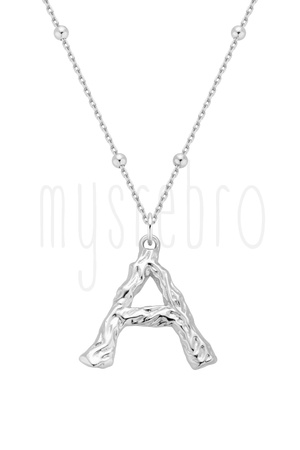 Naszyjnik z literką A