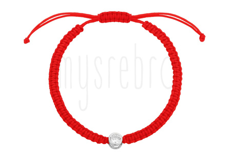 Bransoletka na czerwonym sznurku
