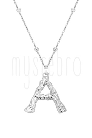Naszyjnik z literką A