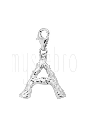 Zawieszka na karabińczyku literka A